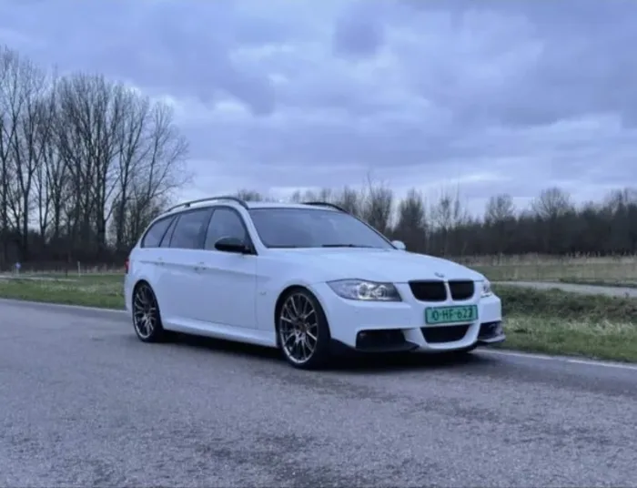 BMW e91 335i
